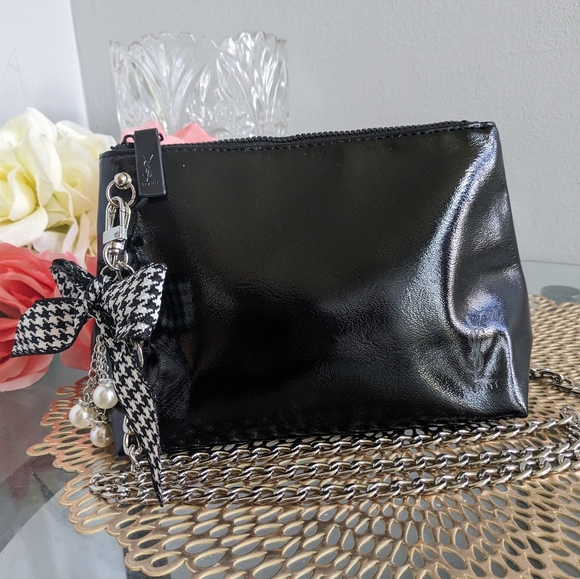 Yves Saint Laurent pouch - Picture 5 of 11